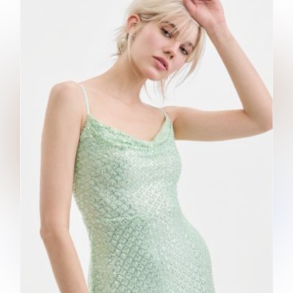 NWT!! B. Darlin Elegant Mint Green Lace-Back Maxi Dress - Picture 3 of 9